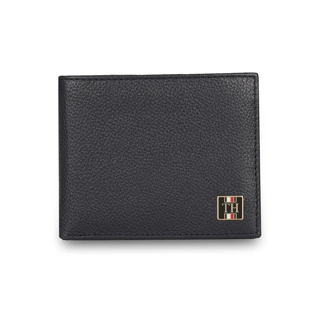 Tommy Hilfiger Cody Men's Leather Passcase Wallet - Image 9