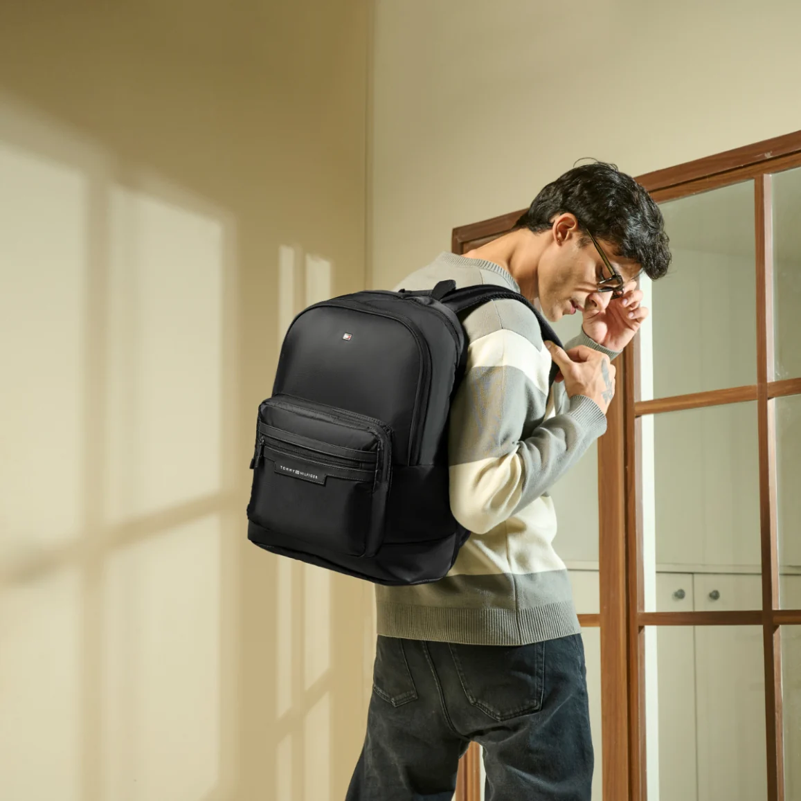 Tommy Hilfiger Gibson Laptop Backpack - Image 2