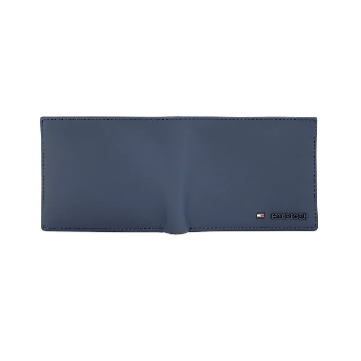Tommy Hilfiger Grevena Men's Passcase Wallet - Image 4