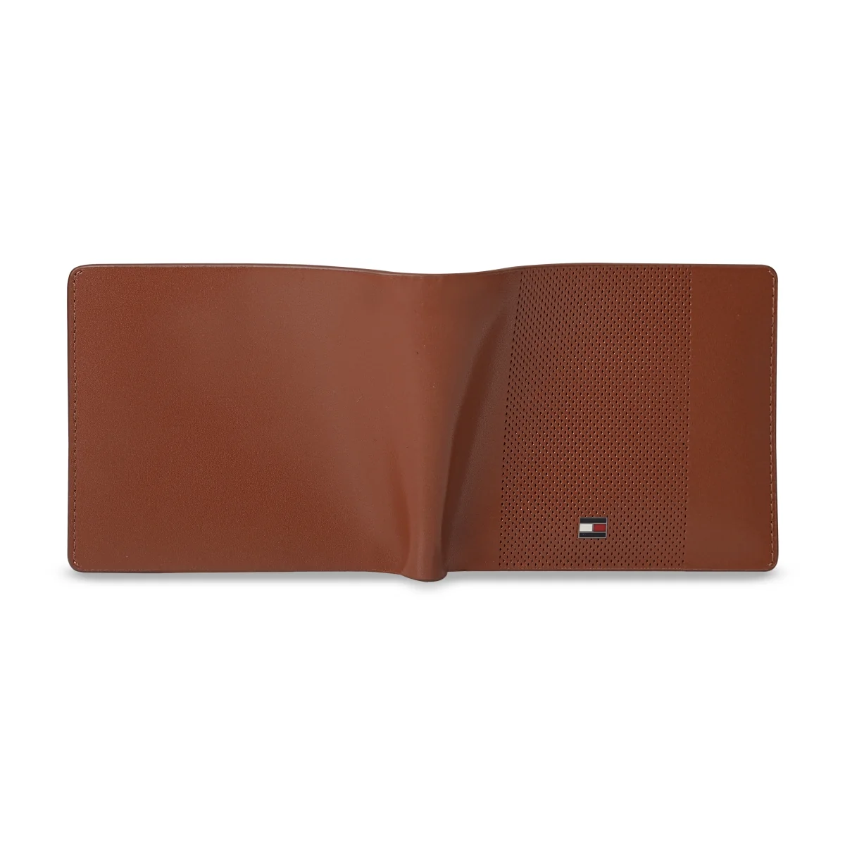 Tommy Hilfiger Passos Men's Passcase Wallet - Image 8