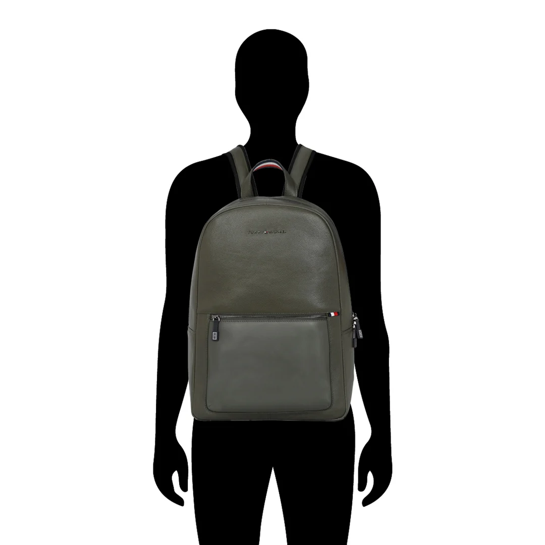 Tommy Hilfiger Premium Leather Line Rochester Laptop Backpack - Image 7