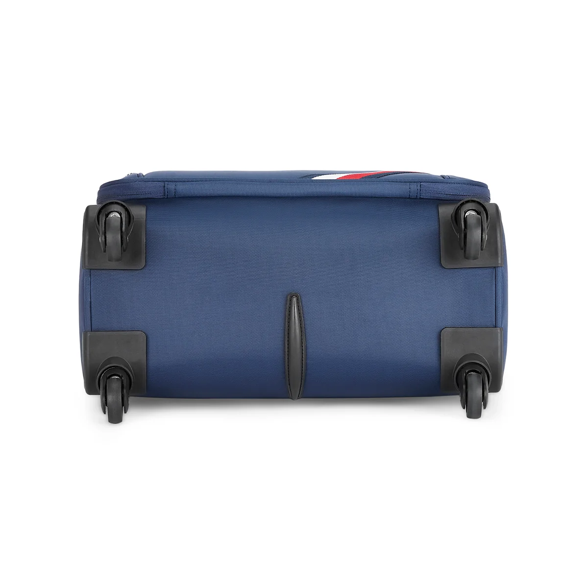 Tommy Hilfiger Roosevelt Overnighter Soft Luggage - Image 17