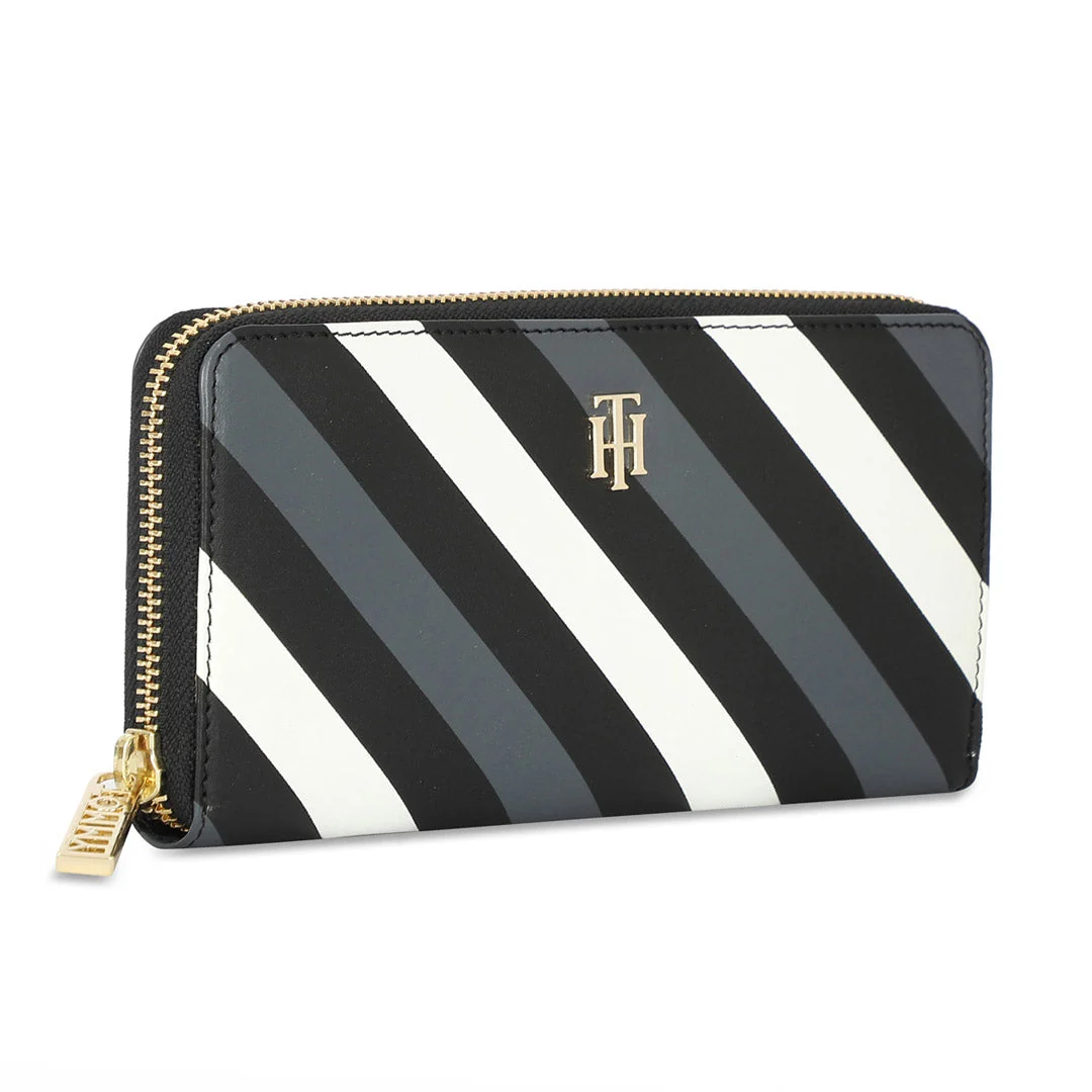 Tommy Hilfiger Rosa Women's Leather Zip Around Wallet-Navy - Image 9