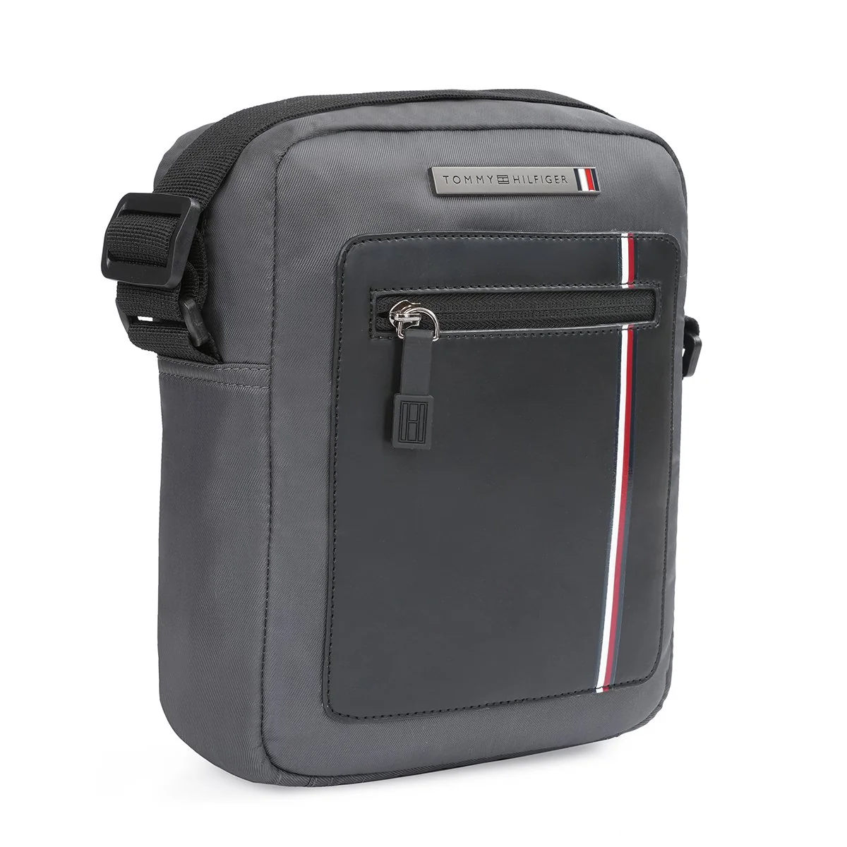 Tommy Hilfiger Travel Gear Nelson Cross Body - Image 2