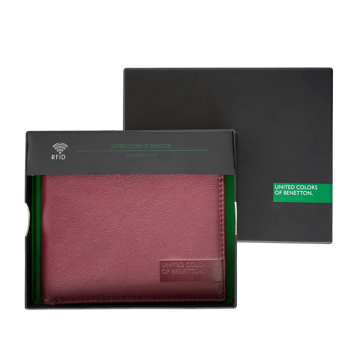 United Colors of Benetton Iver Men's Passcase Wallet - Image 7